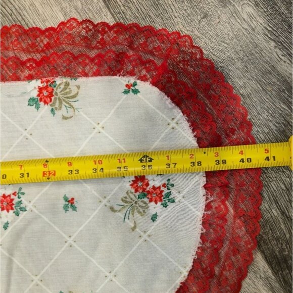 Vintage Christmas Lace Table runner Poinsettia Gold bows Handmade table decor - Picture 8 of 9